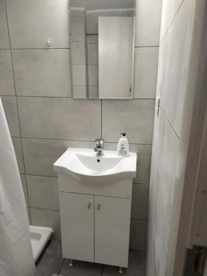 Kingsway Mezzanine Apartment Corfu  Ngoại thất bức ảnh